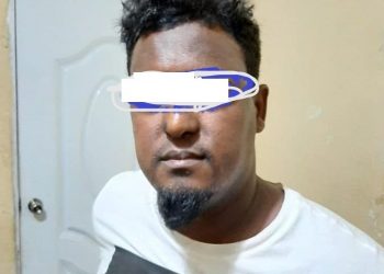 Apresan hombre con fundas presumible de drogas en retenes entrada Ocoa