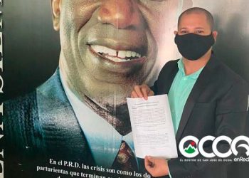 Empresario Neury Tejeda inscribe candidatura a diputado por el PRD