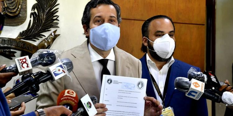 PRM denuncia ante la JCE 96 aspirantes a cargos electivos violan ley electoral