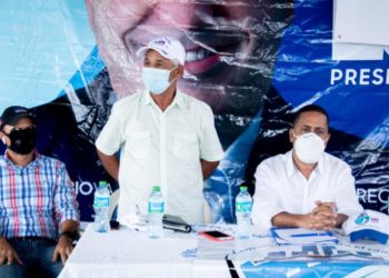 Comisión Técnica para el Cambio realiza reunión con dirigentes comunitarios en El Naranjal