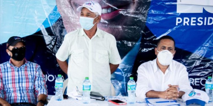 Comisión Técnica para el Cambio realiza reunión con dirigentes comunitarios en El Naranjal