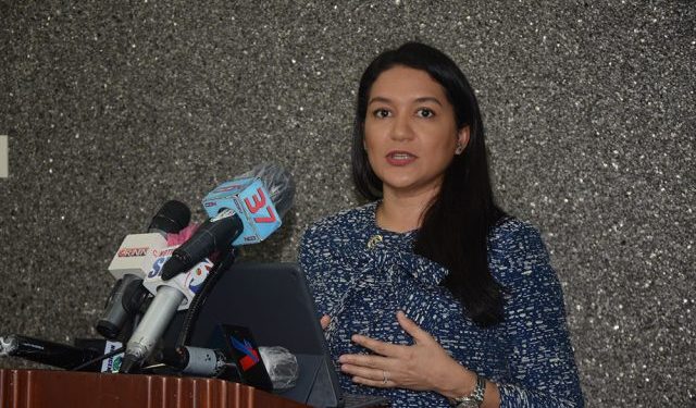 Ex de Big Papi se defiende y revela detalles del caso