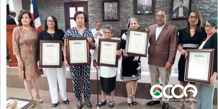 Ocoa de Pie pide   valorar la labor del maestro; felicita a la familia magisterial en su día