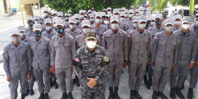 Llegan 60 agentes policiales a Ocoa para trabajar en 9-1-1