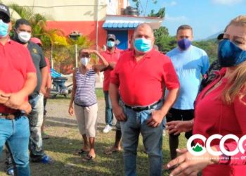 Gobernadora se reúne con comunitarios de Villa Progreso Ocoa
