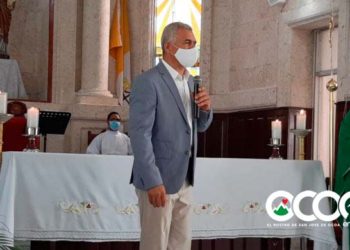 Senador electo celebra misa de agradecimiento