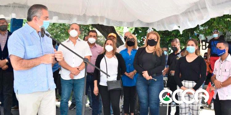 Neney Cabrera visita San José de Ocoa, dice trabajará en favor de los más necesitados