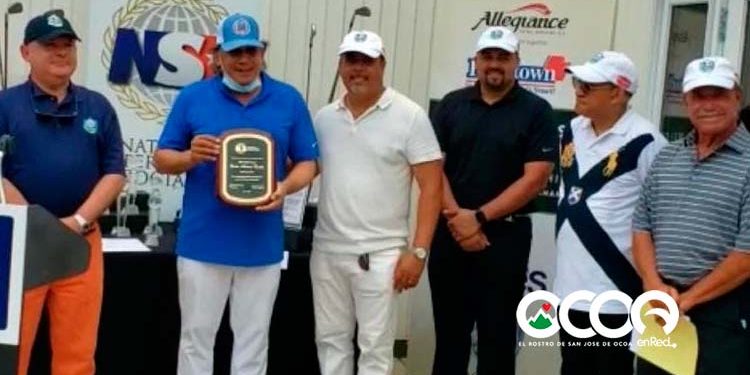 Empresarios en Nueva York reconocen labor del cónsul Carlos Castillo