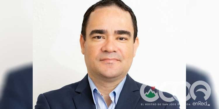 Haile Rivera aspirante a Concejal por el Distrito 14 NYC reclama retrasar reapertura escuelas