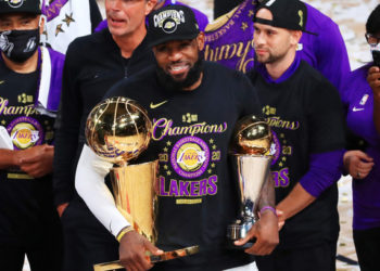 LeBron James derriba la historia y hace campeones a los Lakers… en nombre de Kobe Bryant