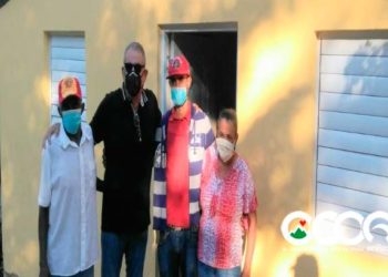 Pedro Alegría continua con su obra social: entrega vivienda a familia de escasos recursos