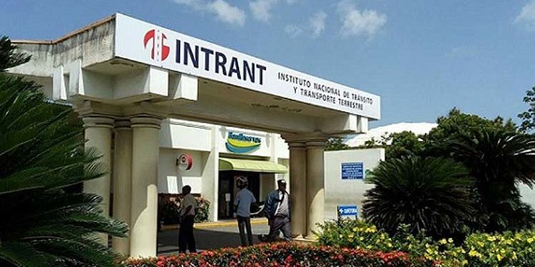 Mujer de 73 años, diabética, hipertensa y dos trombosis es cancelada en el Intrant