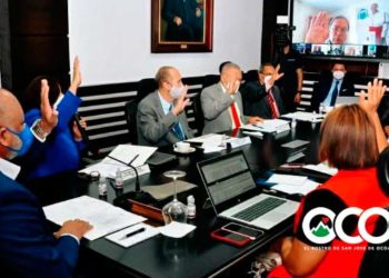 Aprueban otorgar certificado de bachiller definitivo a estudiantes con asignaturas pendientes