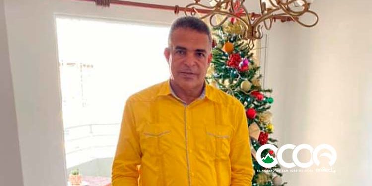 Ingresan en clínica de Bani director hospital San José por COVID-19