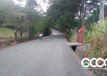 Deterioro carretera La Barra-La Ciénega