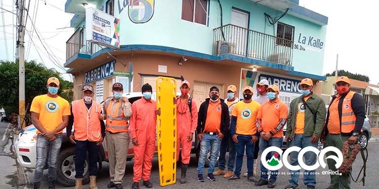 Director ejecutivo Defensa Civil reconoce voluntarios de San José de Ocoa