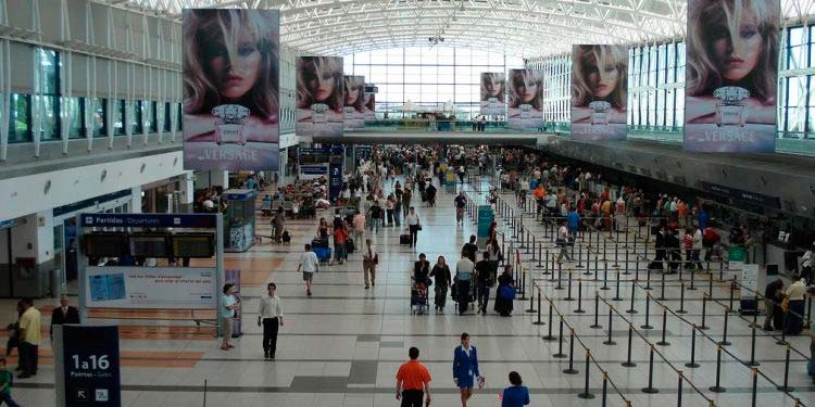 Joe Biden anuncia  pasajeros que viajen a EEUU deberán hacer una cuarentena a su llegada