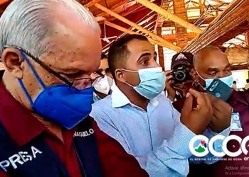 VIDEO: Demanda de un ocoeño al ministro de Obras Publicas