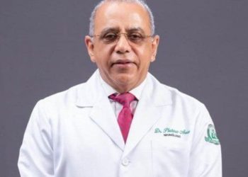 Destituyen ministro de Salud Plutarco Arias