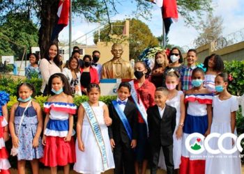 Gobernadora asista aniversario del Club Ocantec