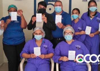 COVID- 19 Ocoa:  1, 633 adultos mayores y personal médicos vacunados