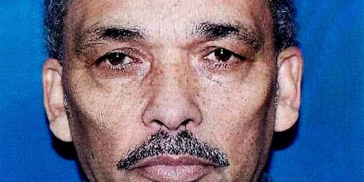 Sepultan padre del doctor Luis Méndez