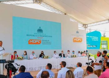 Gobierno anuncia obras millonarias para municipios y distritos de Ocoa