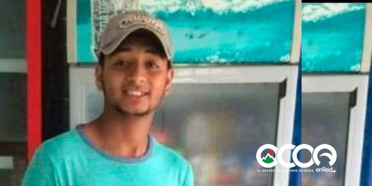 Muere joven en Rancho Arriba tras impactar motocicleta que conducía con un caballo