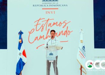 INVI realiza sorteo de obras; cambiará pisos de tierra por cemento en Ocoa y otras provincias de la región sur