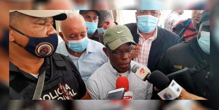 Liberan periodista secuestrado en Baní; Dijo que fue torturado