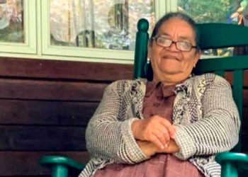 Muere madre del comunicador Harris Castillo