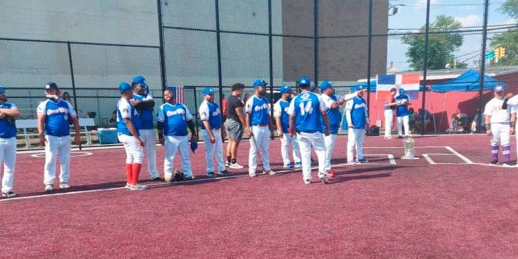 “Ocoa Primero” inaugura torneo de Softball Paterson N.J.