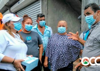 Gobernadora de Ocoa va en auxilio familias afectadas por lluvias en zonas de Rancho Arriba