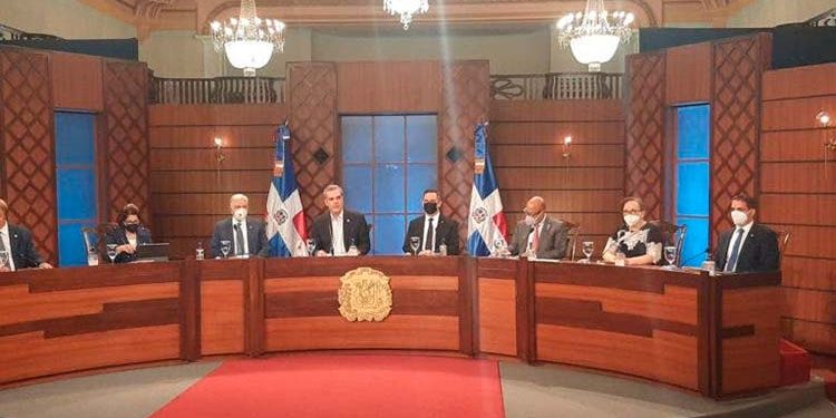 CNM escoge los jueces titulares y suplentes al TSE y anuncia serán juramentados este jueves