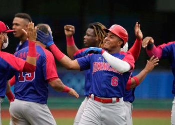 Japón derrota 4-3 a Dominicana en primer partido olímpico