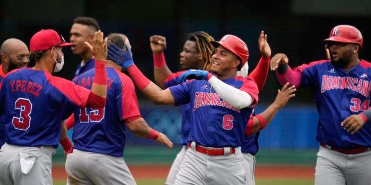 Japón derrota 4-3 a Dominicana en primer partido olímpico