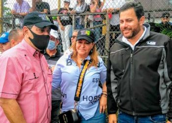 Cónsul dominicano NY comparte con ocoeños residentes en Hazleton, Pensilvania