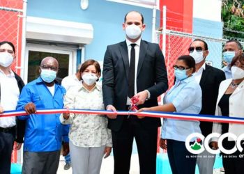 Promese/Cal entrega Farmacias del Pueblo en Bani; beneficiará 30 sectores y más de 10 mil personas