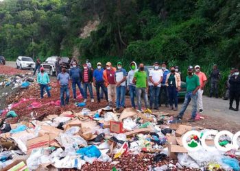 VIDEO: Comunidades piden traslado vertedero carretera Sabana Larga-La Horma