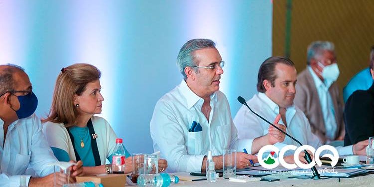 Abinader dice estar frustrado por no poder iniciar  carretera Sabana Larga-Rancho Arriba