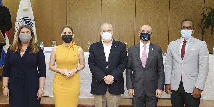 MEPyD asume gestión articulada del Premio Nacional Voluntariado Solidario