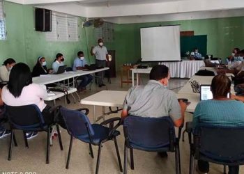 Capacitan personal administrativo de los centros educativos 03-03