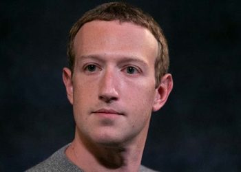 Mark Zuckerberg pierde 5.900 millones de dólares tras la caída de Facebook