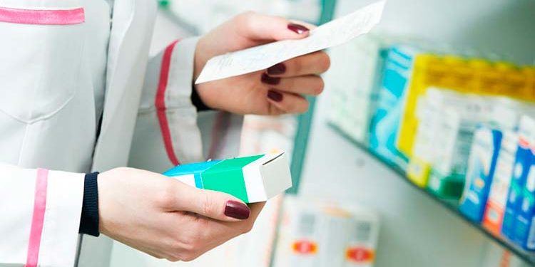 Recetas médicas serán aceptadas en farmacias, aunque médicos no estén afiliados a ARS