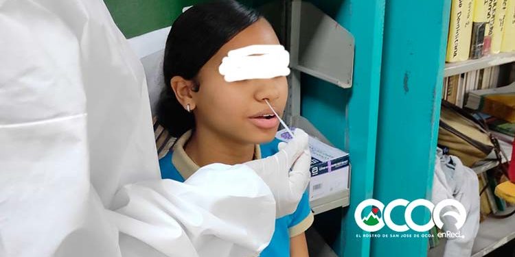 Realizan 300 pruebas PCR a estudiantes Liceo José Núñez de Cáceres; solo un caso sospechoso
