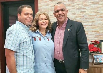 Gobernadora y alcaldes destacan acuerdos ponen fin al conflicto del vertedero El Pinar