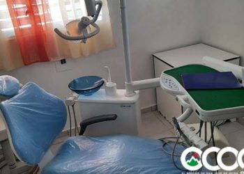 Lotería Nacional entrega equipo odontológico al hospital de Rancho Arriba