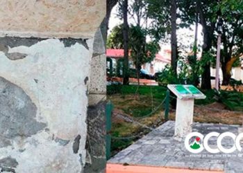 Roban tarja de busto del botánico sueco Dr. Erik Leonard Ekman en parque de Ocoa