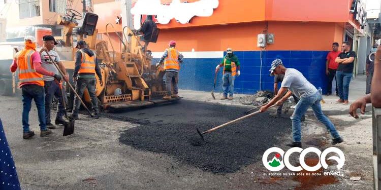 Obras Públicas inicia asfaltado de calles de San José de Ocoa; gobernadora destaca apoyo del presidente