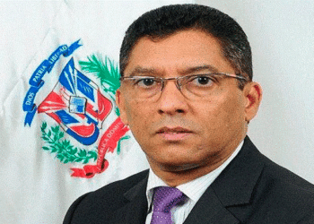 Dominicanos del Exterior, los olvidados del gobierno de Abinader